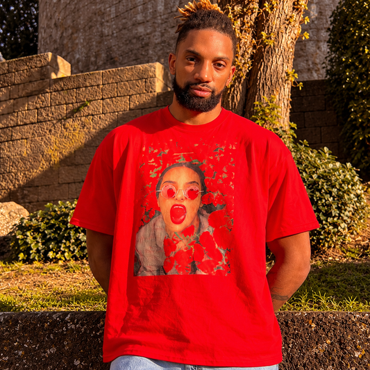 Bold Women's Graffiti Face Print Heavyweight Tee